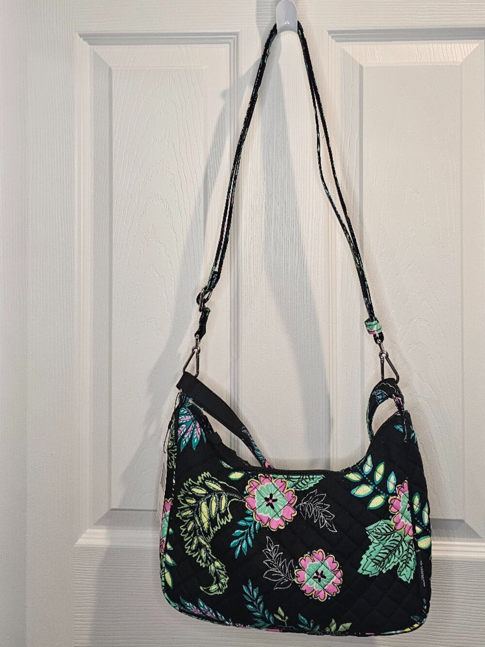 NWT Vera Bradley Frannie Crescent Crossbody Island Garden Purse Bag Shoulder